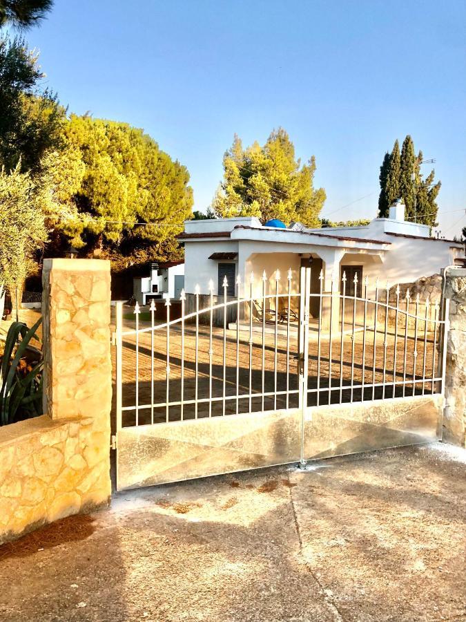 Villa Naomi Ostuni Buitenkant foto